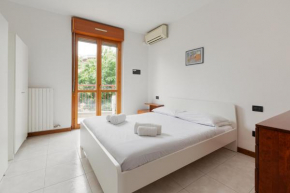 Milano Rogoredo Balcony Apartment x6
